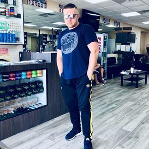 Meet your Posher, Dimitri